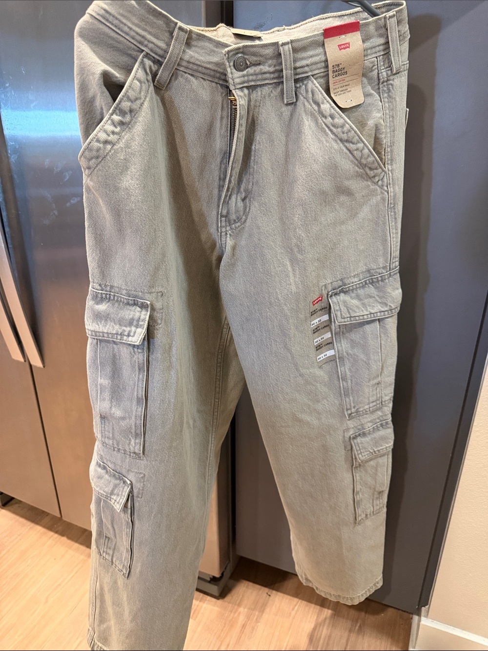 Levi's Men's Light Gray Cargo Pants - Stone Wash